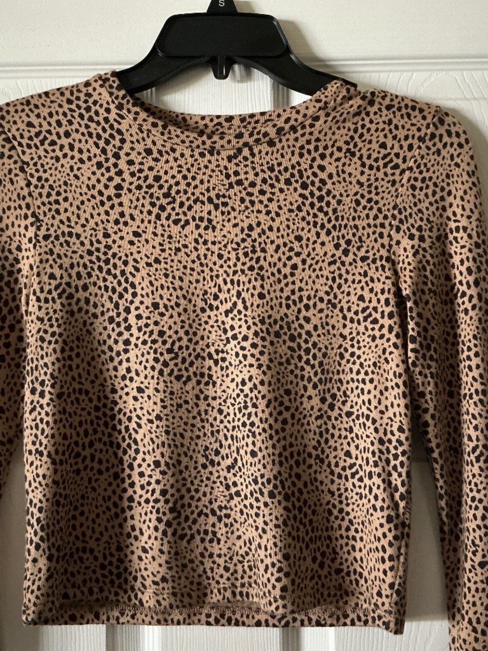 American Eagle leopard top